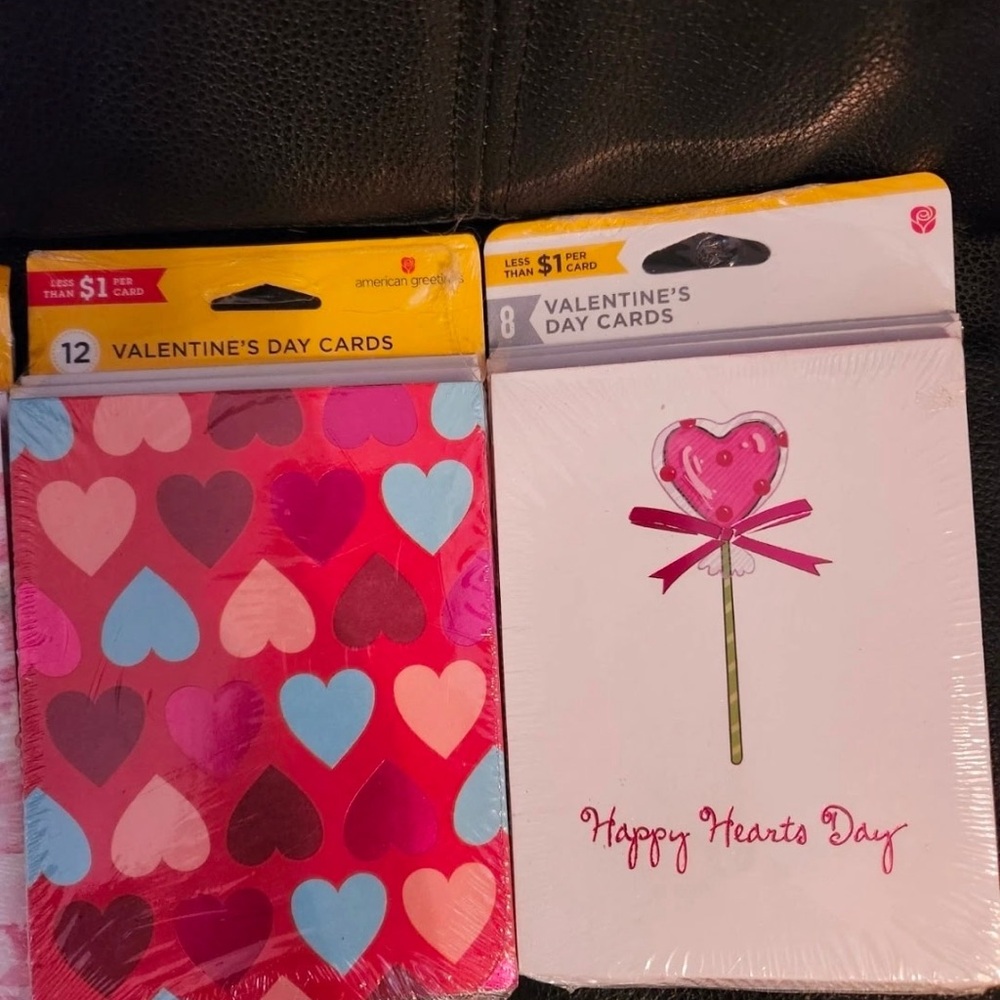 Valentine's Day Cards Mixed Lot Bundle 76 greeting cards with envelopes SEALED - Picture 3 of 5